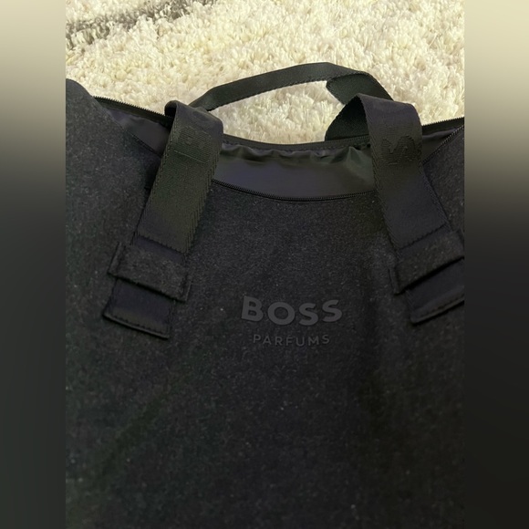 Brand new Hugo Boss Logo Wool Blend Unisex Weekender Duffle Travel Bag Dark Gray - Picture 8 of 12
